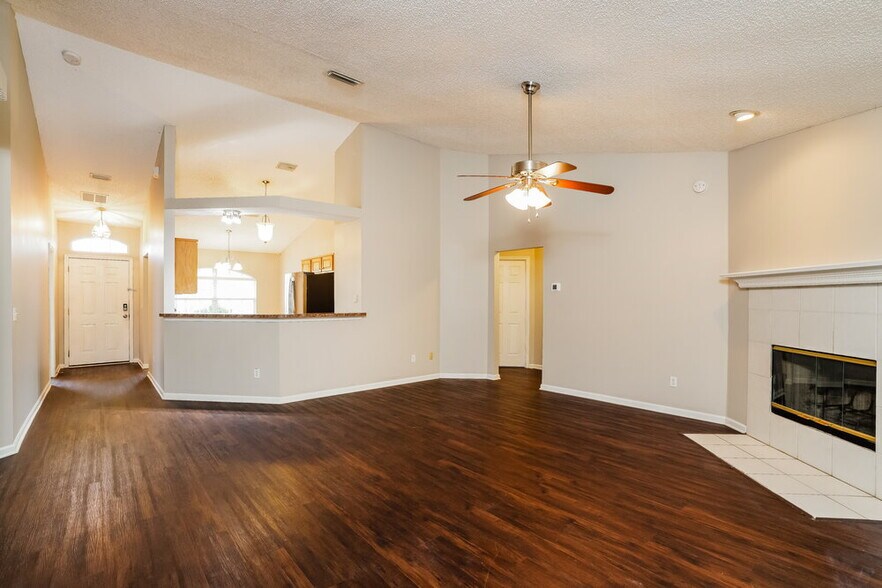 Building Photo - 3095 Seth Dr