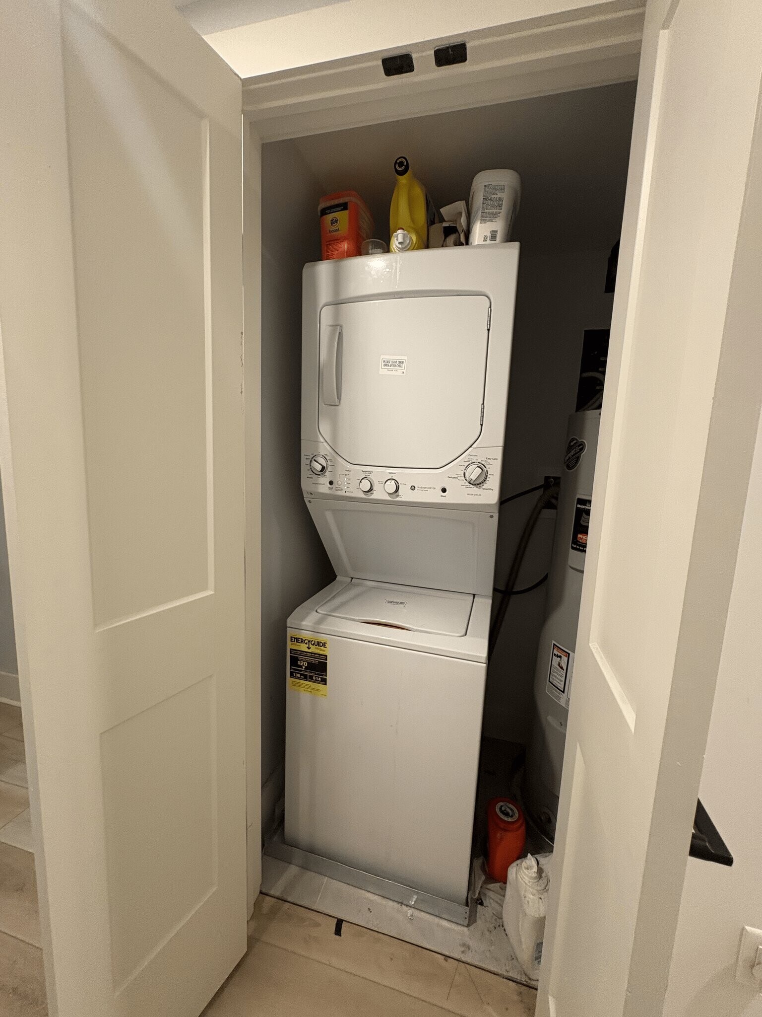 Building Photo - 3439 Lancaster Ave