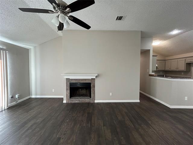 Building Photo - 6709 Silver Sage Dr