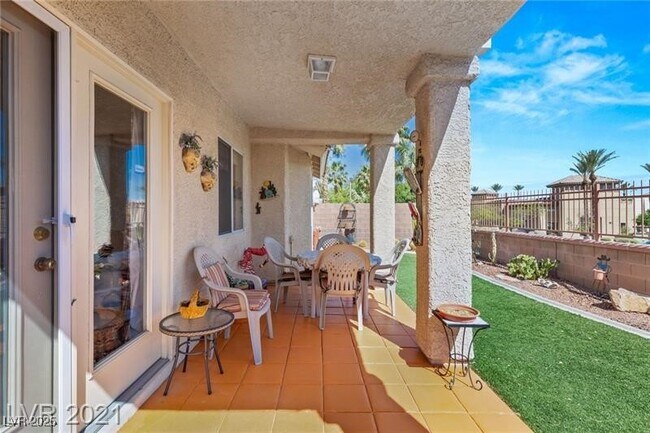 Building Photo - 1644 Eagle Peak Way