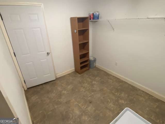 Building Photo - 501 Wilbanks St