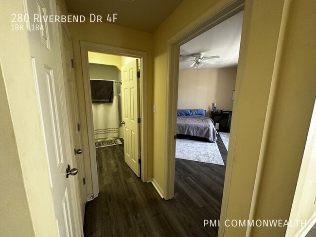 Building Photo - 280 Riverbend Dr