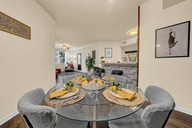 Building Photo - 9781 Magnolia Blossom Dr