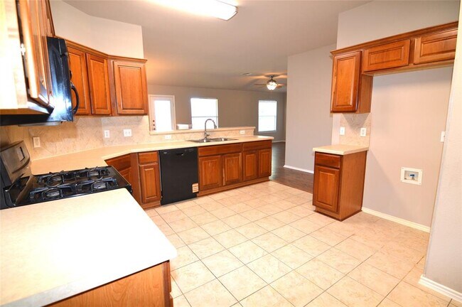 Building Photo - 2626 Pearson Way