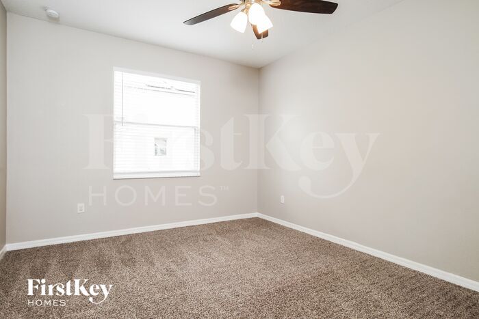 Building Photo - 15349 Montesino Dr