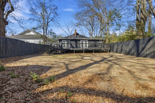 Building Photo - Downtown 3BR 2BA with Fenced Yard – 10 Minutes to Fort Benning