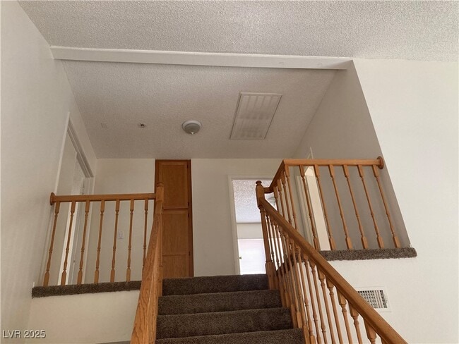 Building Photo - 967 Derringer Ln