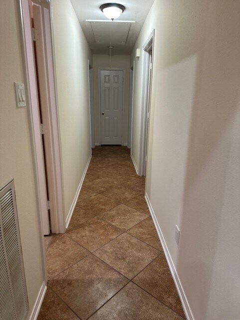 Building Photo - 4503 Patterson Ln