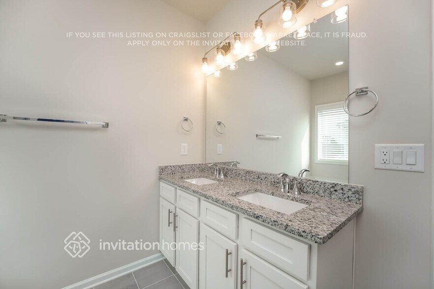 Building Photo - 11 Welcome Wy