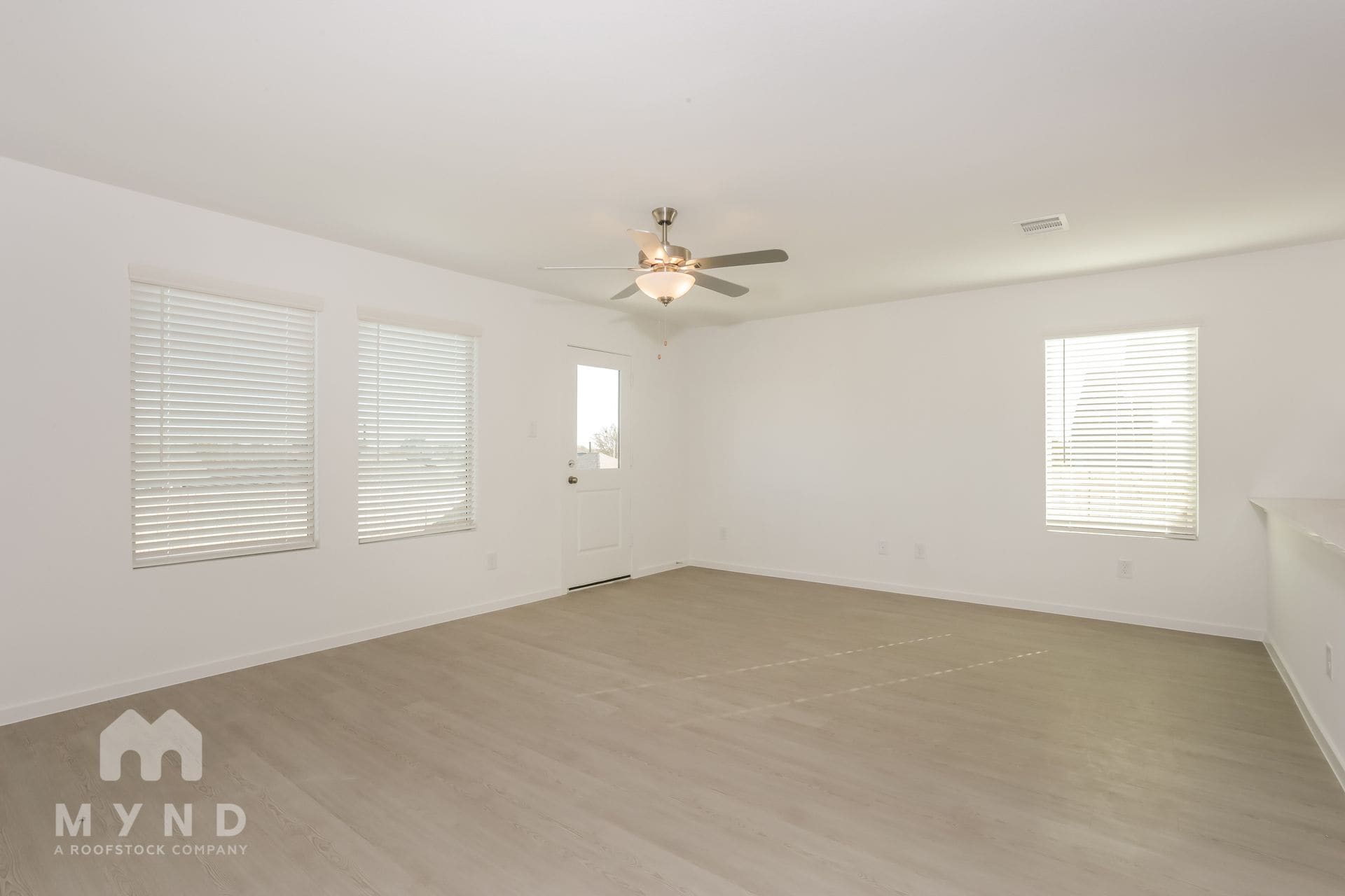 Building Photo - 2757 Mistwood Dr