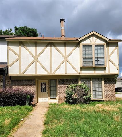 Primary Photo - 2228 Madrid Ct
