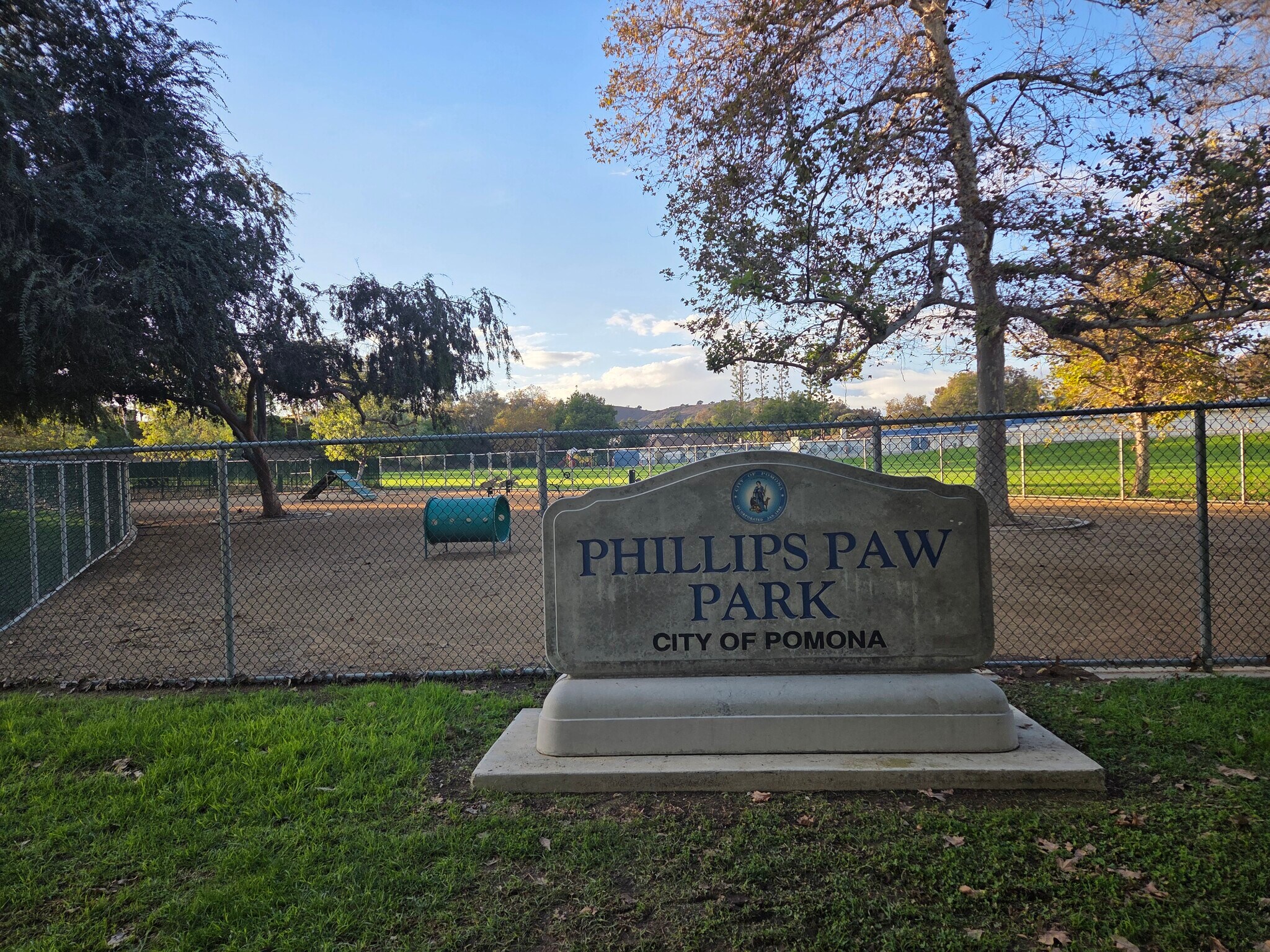 Building Photo - 22 Ridge Crest Cir