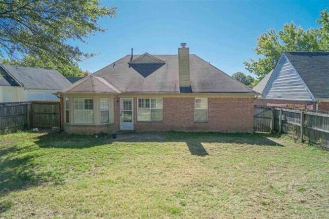 Building Photo - 7938 Anne's Cir