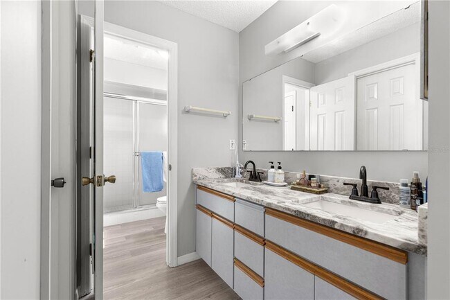 Building Photo - 9916 SE 175th Pl