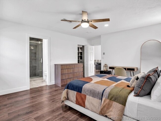 Building Photo - 21578 Altamira Ave