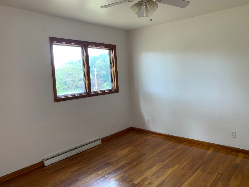 Building Photo - 116 Spring Rd