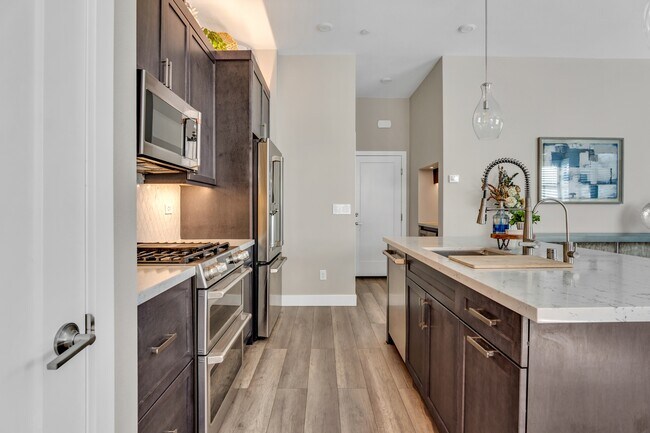 Building Photo - 3193 Centano Ave