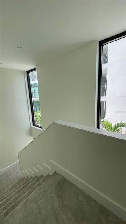 Building Photo - 1558 4th St