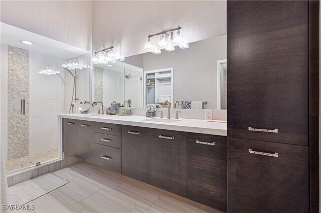 Building Photo - 5615 Sherborn Dr