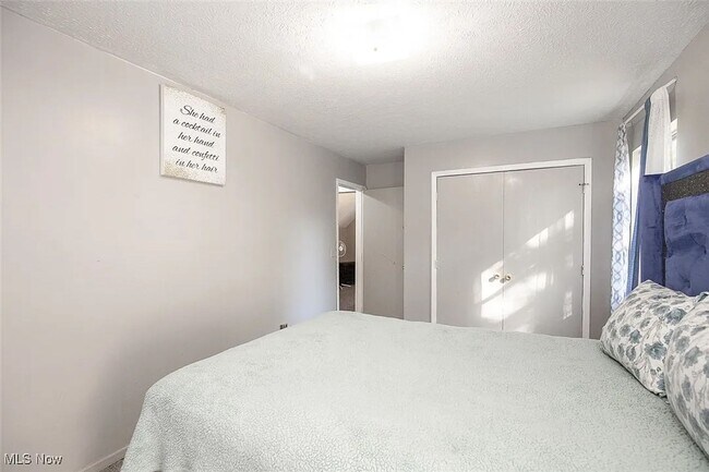 Building Photo - Gorgeous 4BD/2 BA Home for Rent- Cleveland- FIRST MONTH RENT 1/2 OFF!