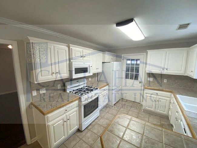 Building Photo - Maumelle 3 Bedroom Home