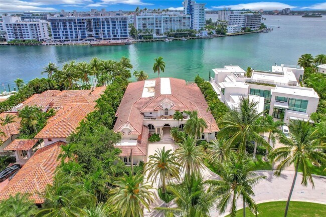 Building Photo - 166 Bal Bay Dr