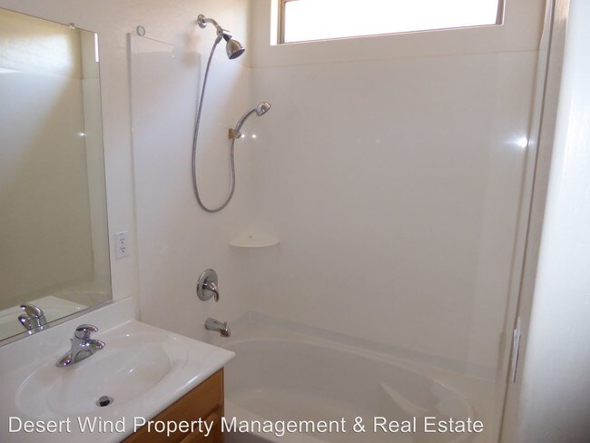 Building Photo - 3470 E Riopelle Ave