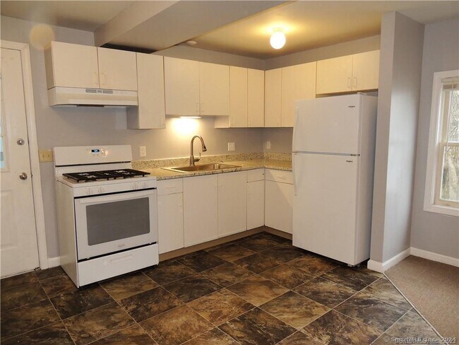 Building Photo - 57 Talcott Ave