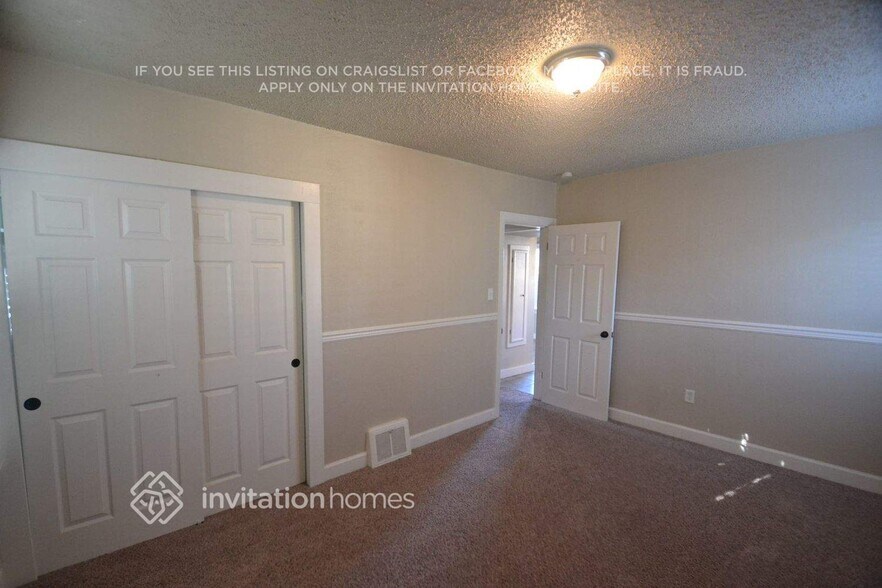 Building Photo - 1307 N Proctor St