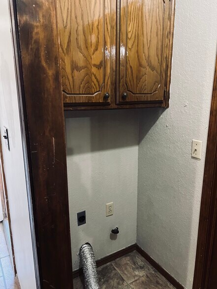 Utility room for dryer - 12401 SW 4th St