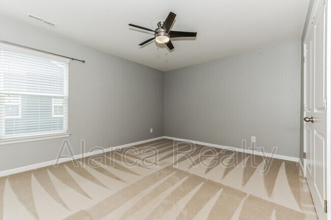 Building Photo - 7419 Canova Ln