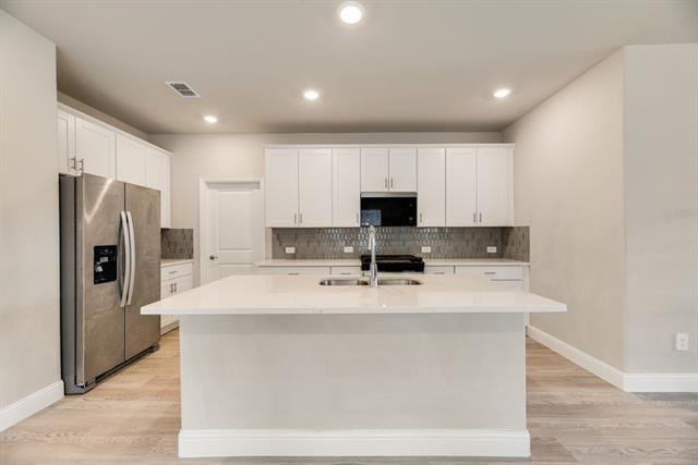 Building Photo - 605 Willet Dr