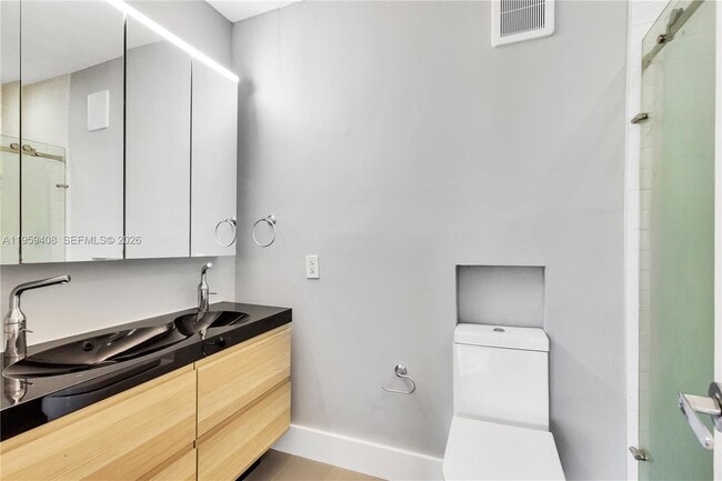 Building Photo - 10639 SW 113th Pl