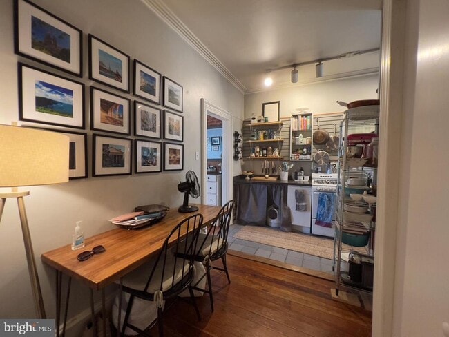 Building Photo - 257 S 20th St