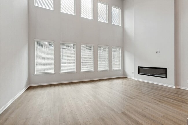 Building Photo - 4157 Humboldt St