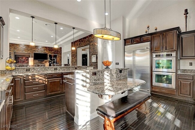 Building Photo - 1704 Choice Hills Dr