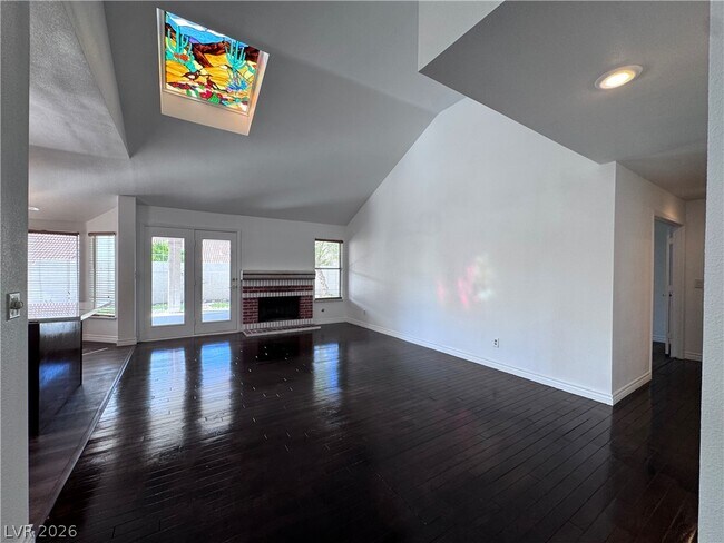 Building Photo - 9713 Cascade Falls Ave
