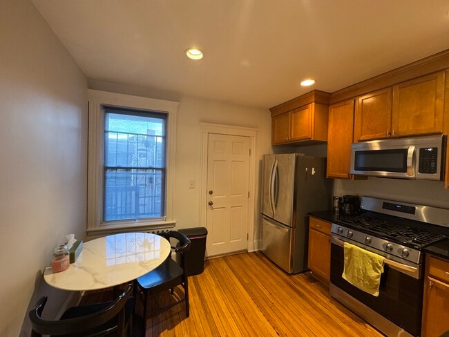 Building Photo - 4A Rockledge St