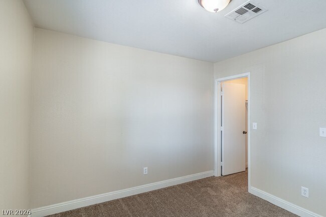 Building Photo - 3130 Meadow Flower Ave