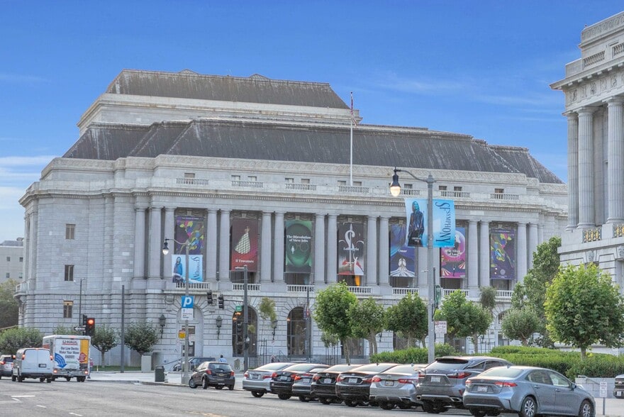 Building Photo - 555 Fulton St