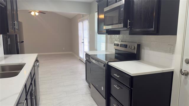 Building Photo - 1415 Wisteria Way