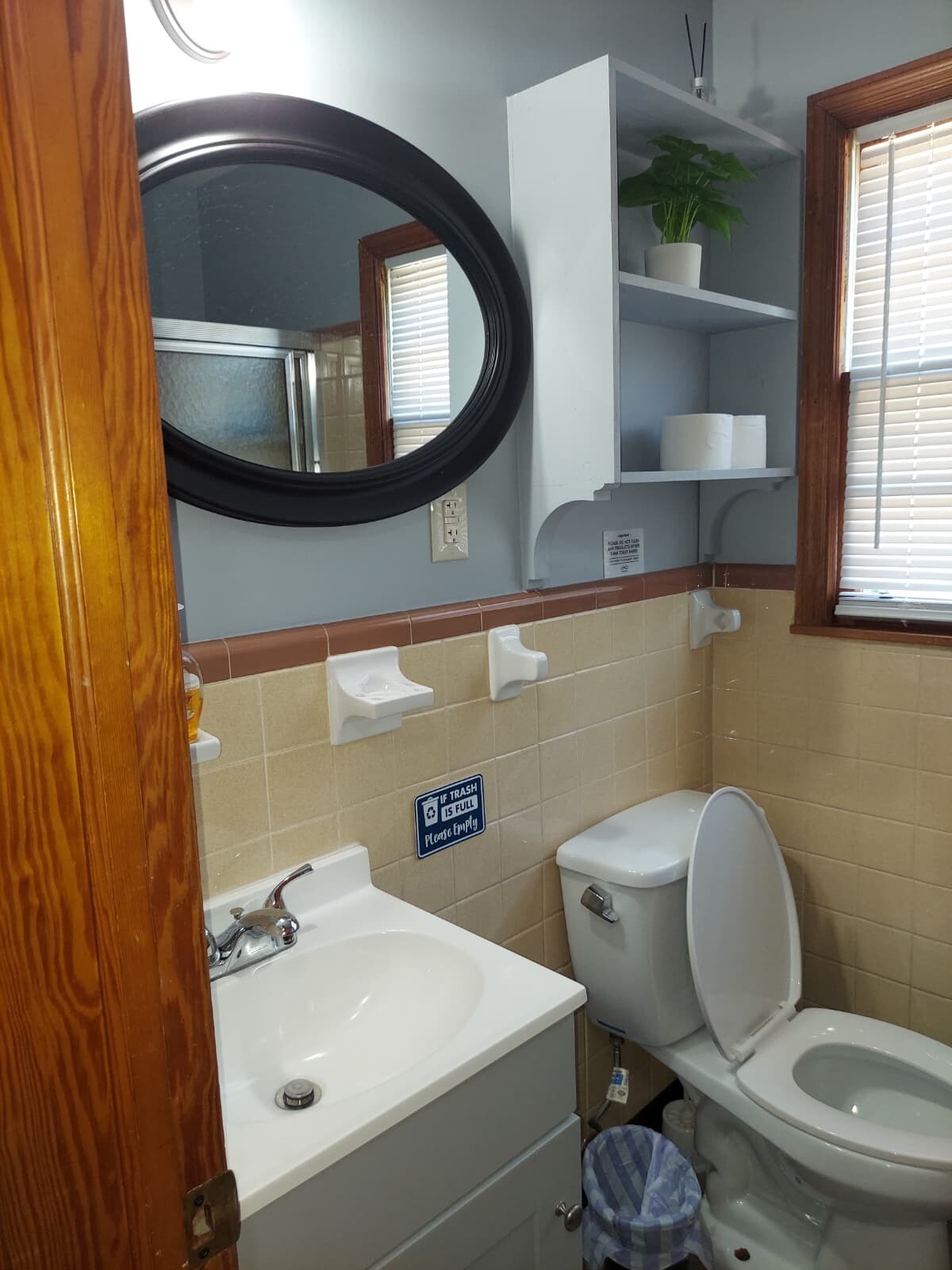 Bathroom - 2913 Hester Ln NW