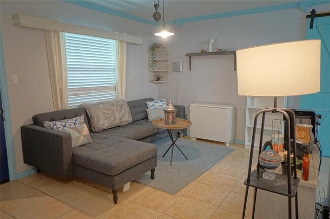 Building Photo - 4306 S Anita Blvd