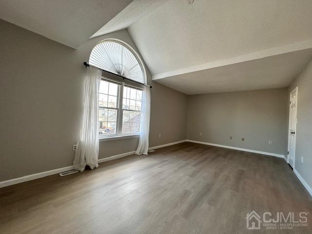 Building Photo - 87 Sassafras Ct