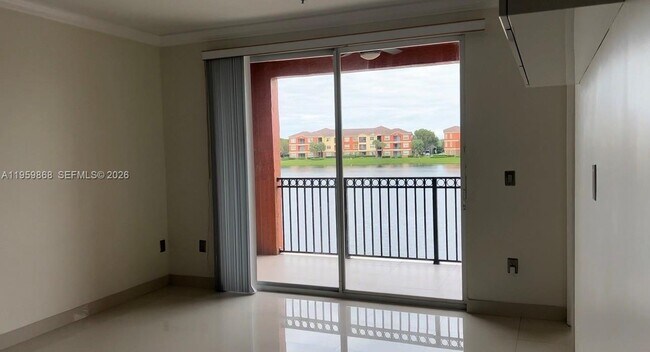 Building Photo - 4702 SW 160th Ave