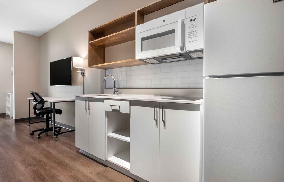 Building Photo - Furnished Studio-San Antonio - Schertz