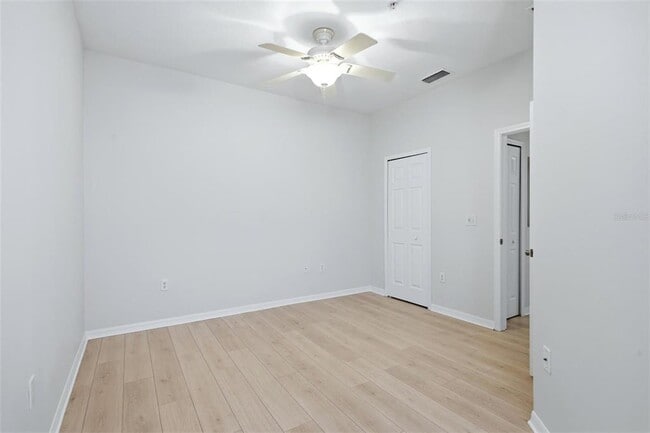 Building Photo - 3717 Parkridge Cir