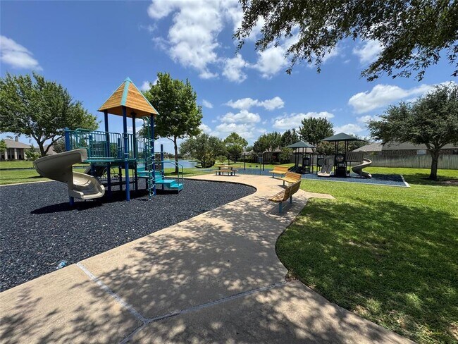 Building Photo - 3811 Windmill Creek Dr