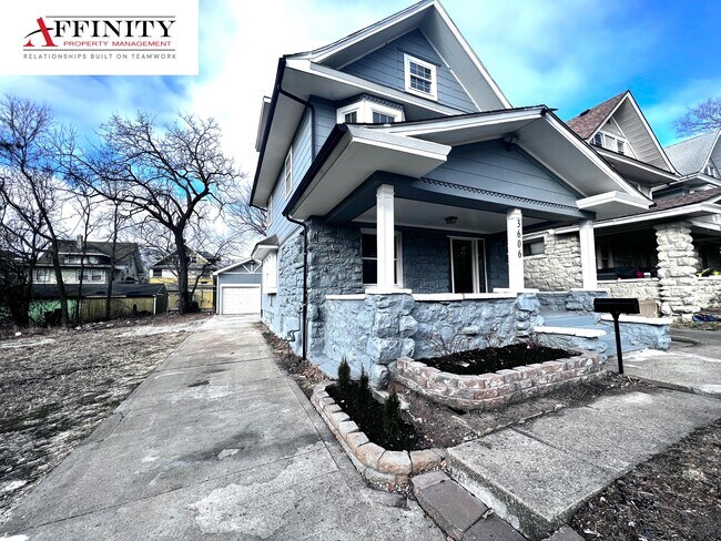 Building Photo - 3606 S Benton Ave