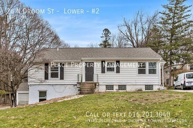 Building Photo - 26 N Droom St